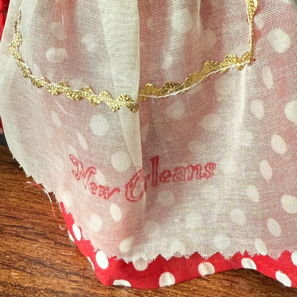 Souvenir of New Orleans Blinking Doll - Picture 3 of 13